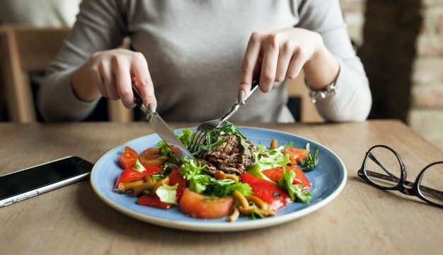 Personele Nakit Olarak Ödenen Yemek Bedellerinin Gelir Vergisi Açısından Durumu